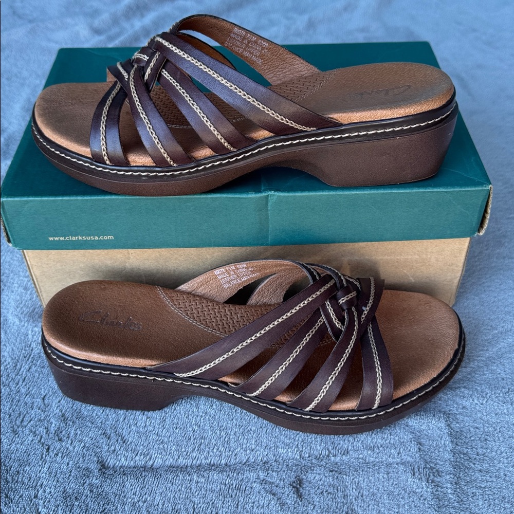 Women’s Clark sandals - Picture 4 of 11